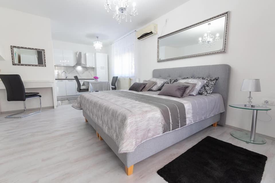 Beautyful Sea View 6 Luxury Studio Danijela 1 塞尼 外观 照片
