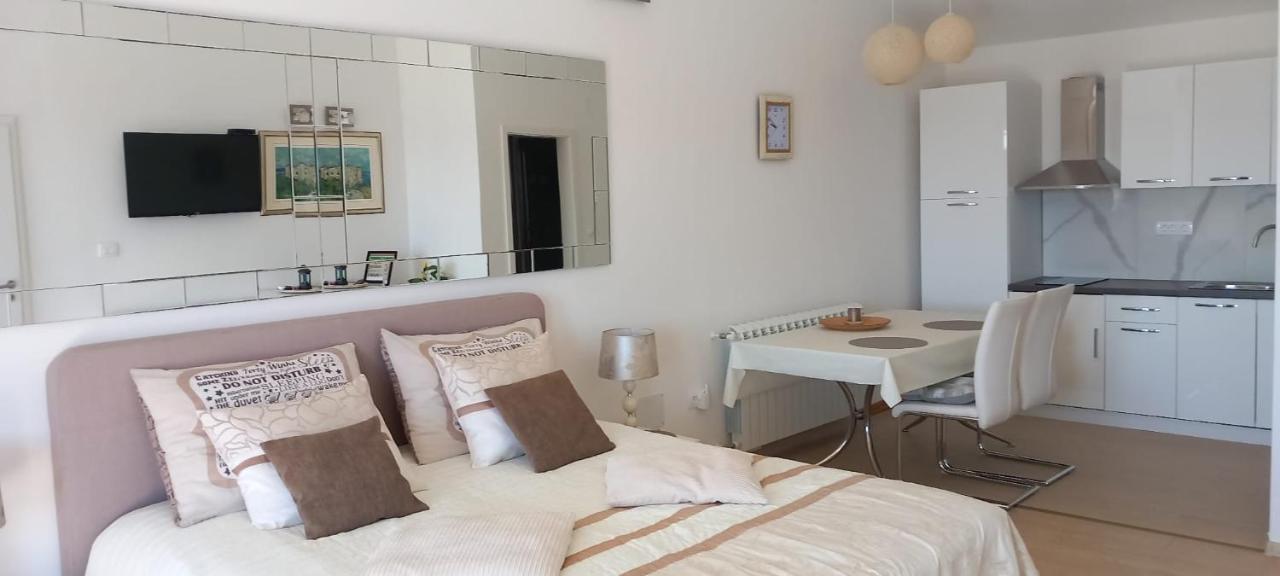 Beautyful Sea View 6 Luxury Studio Danijela 1 塞尼 外观 照片